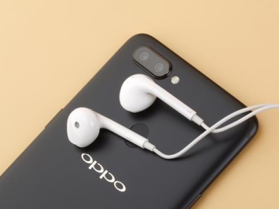 OPPOR11s的优势和特点（全面屏设计，强劲性能，出色拍照）