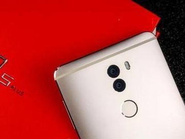 360Q5Plus的品质考察（探索360Q5Plus的性能和用户体验）